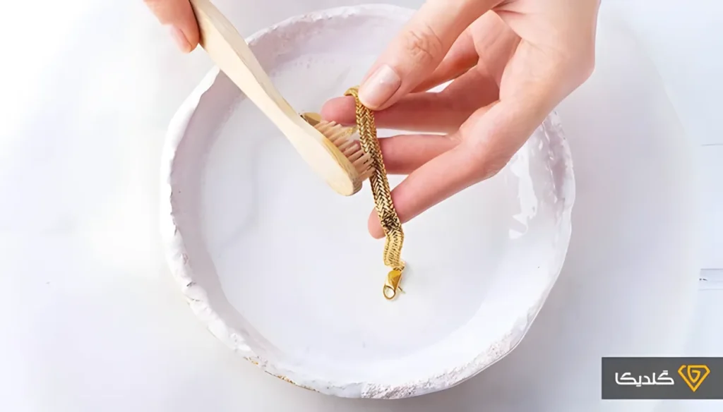 استفاده از محفظه ضدآتش برای اسناد و طلا