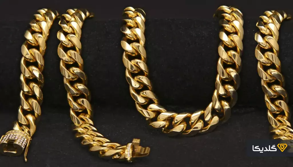 همه چیز درباره طلا ژاپنی؛ شاهکار کارتیر که به اشتباه ژاپنی نام گرفت 3 با فرق طلا ژاپنی با کارتیر آشنا شوید.