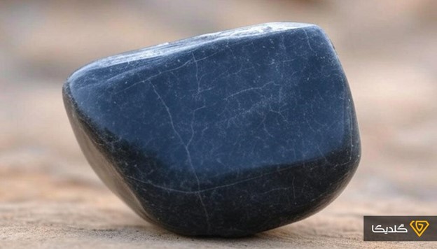 سنگ اونیکس چیست؟ هرآنچه که لازم است درباره اونیکس بدانید! 1 سنگ اونیکس یا باباغوری از گروه سنگهای قیمتی است.