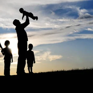 ممنوعیت اخراج کارمندان سه فرزند و بانوان باردار