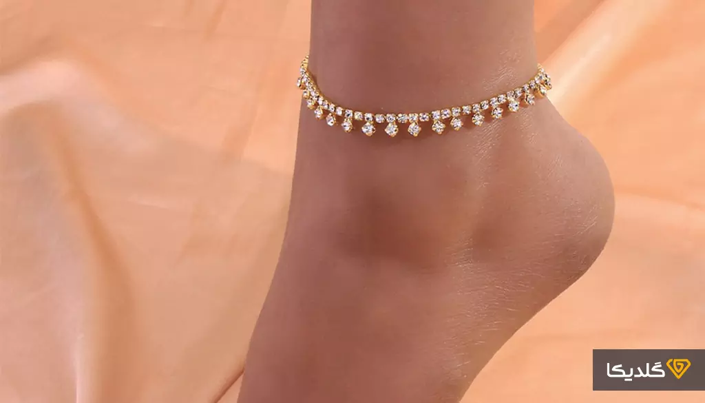 نحوه استایل کردن پابند طلا؛ ۱۰ قانون طلایی برای درخشش 3 نکات نگهداری از پابند طلا چیست؟