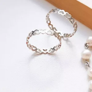 ست کردن جواهرات با لباس را چگونه انجام دهیم؟