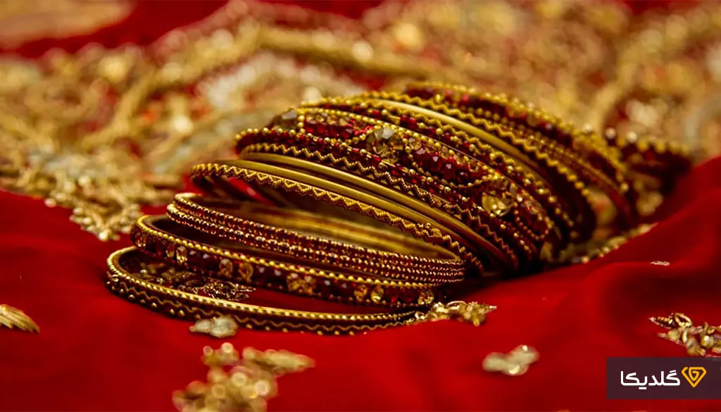 طلای هندی چیست؟ ۱۰ راز درخششِ طلای هندی 1 طلای هندی دقیقاً چه تفاوتی دارد؟