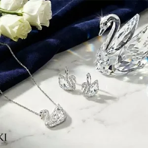 برند سواروسکی
