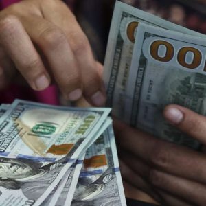 پیش بینی قیمت دلار بعد از مذاکرات روز جمعه ایران و آمریکا