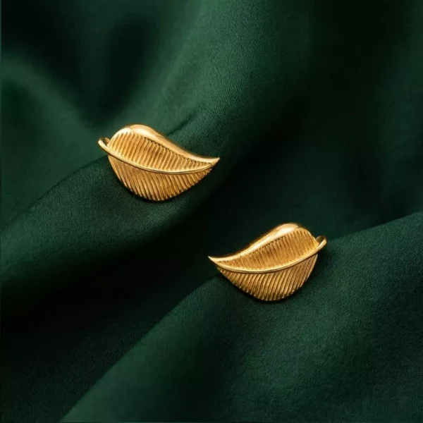 گوشواره طرح برگ رزگلد برکه
