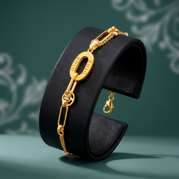 دستبند طرح DIOR