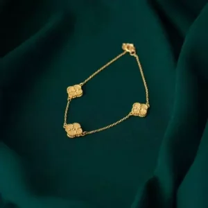 دستبند طلای زنانه 18 عیار مدل ونکلیف کدBV2