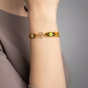 دستبند زنانه مدل میوکی طرح گل